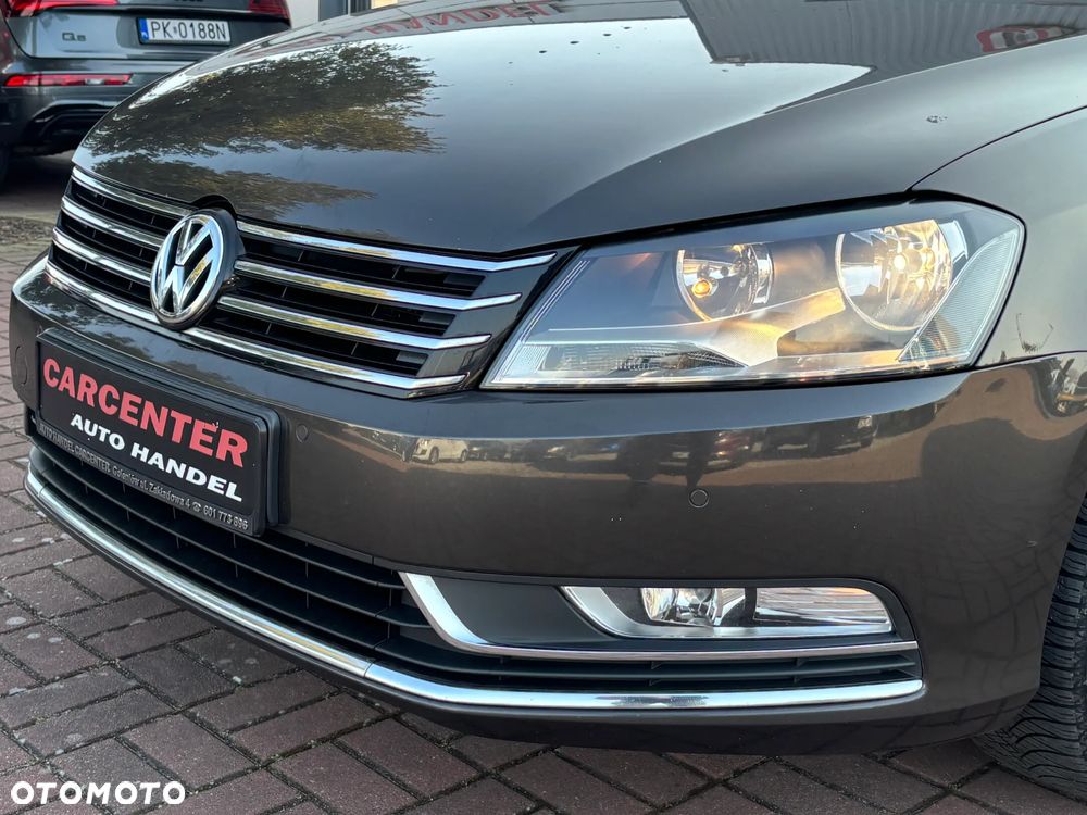 Volkswagen Passat - 7