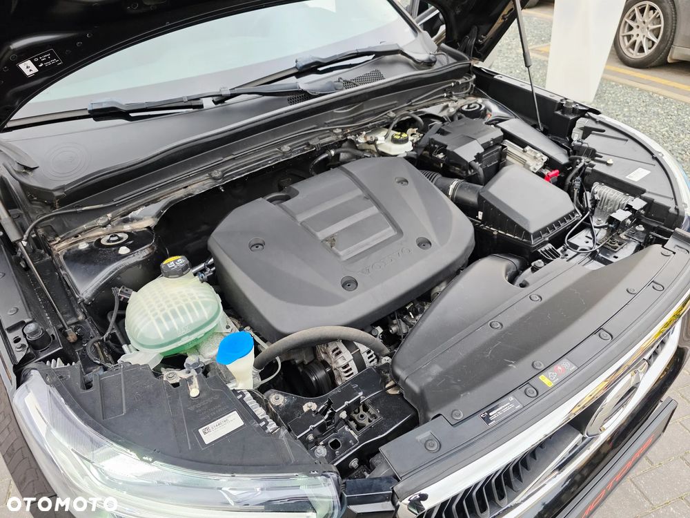 Volvo XC 40 T3 Momentum - 31