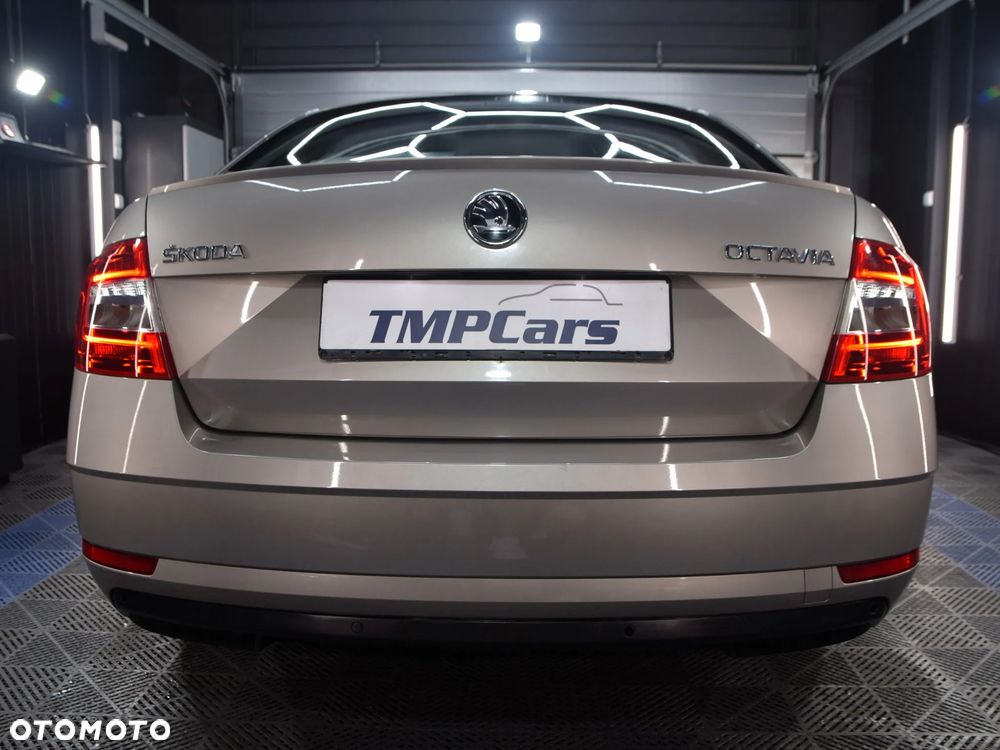 Skoda Octavia 1.5 TSI ACT Style - 15