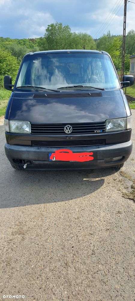 Volkswagen Transporter - 1