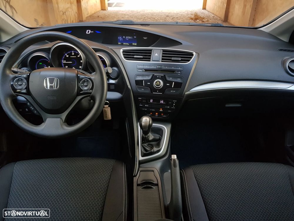 Honda Civic Tourer 1.6 i-DTEC Comfort - 15