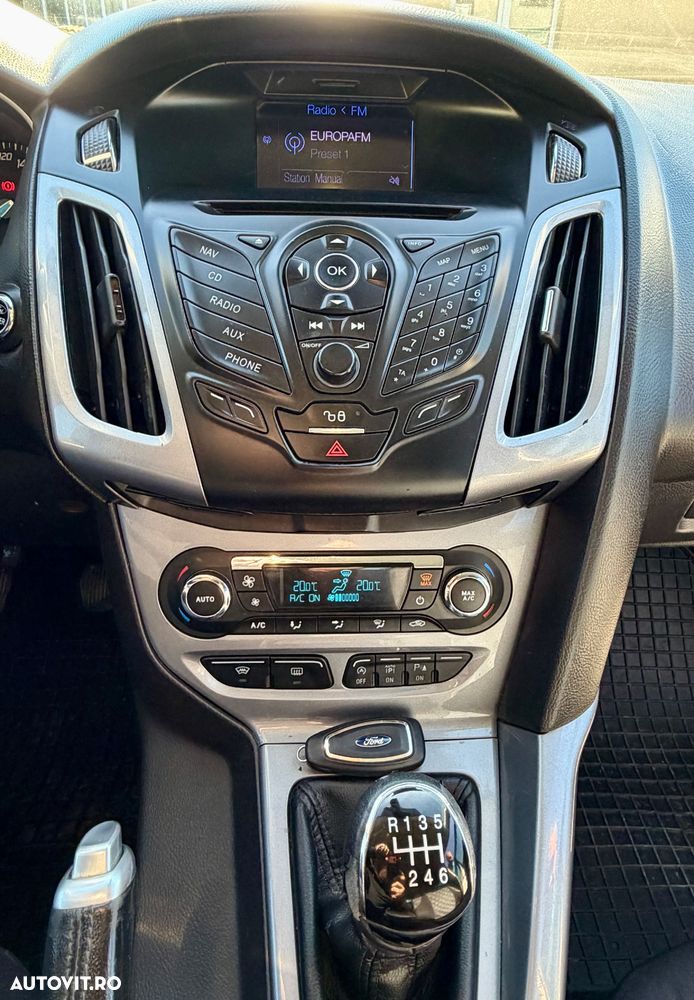Ford Focus - 7