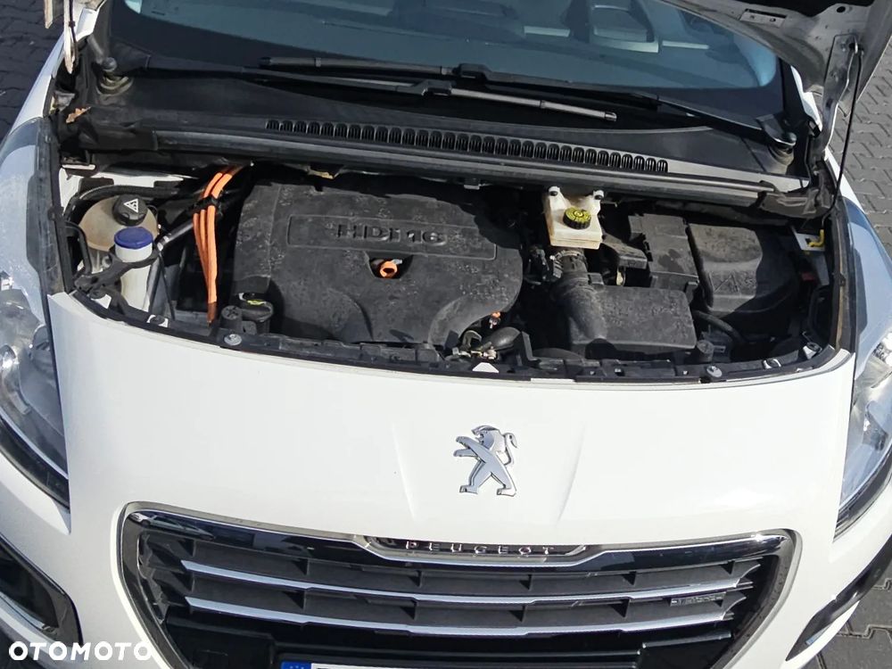 Peugeot 3008 2.0 HYbrid4 - 9