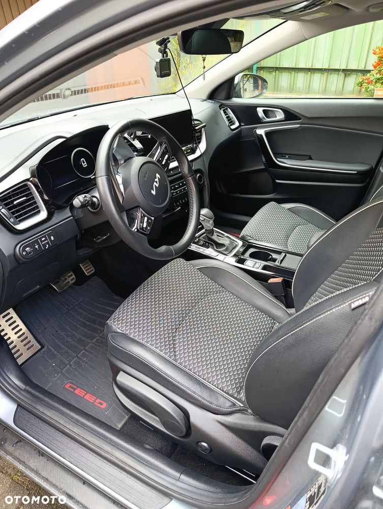 Kia Ceed 1.5 T-GDI L Business Line Plus DCT - 1