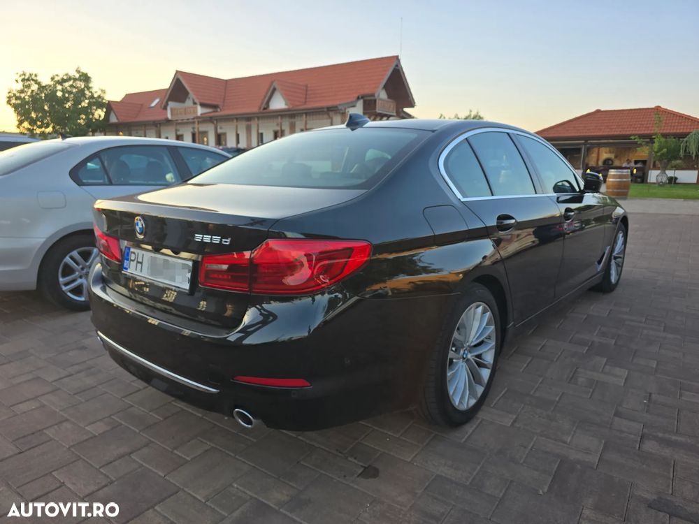 BMW Seria 5 525d Aut. Luxury Line - 4
