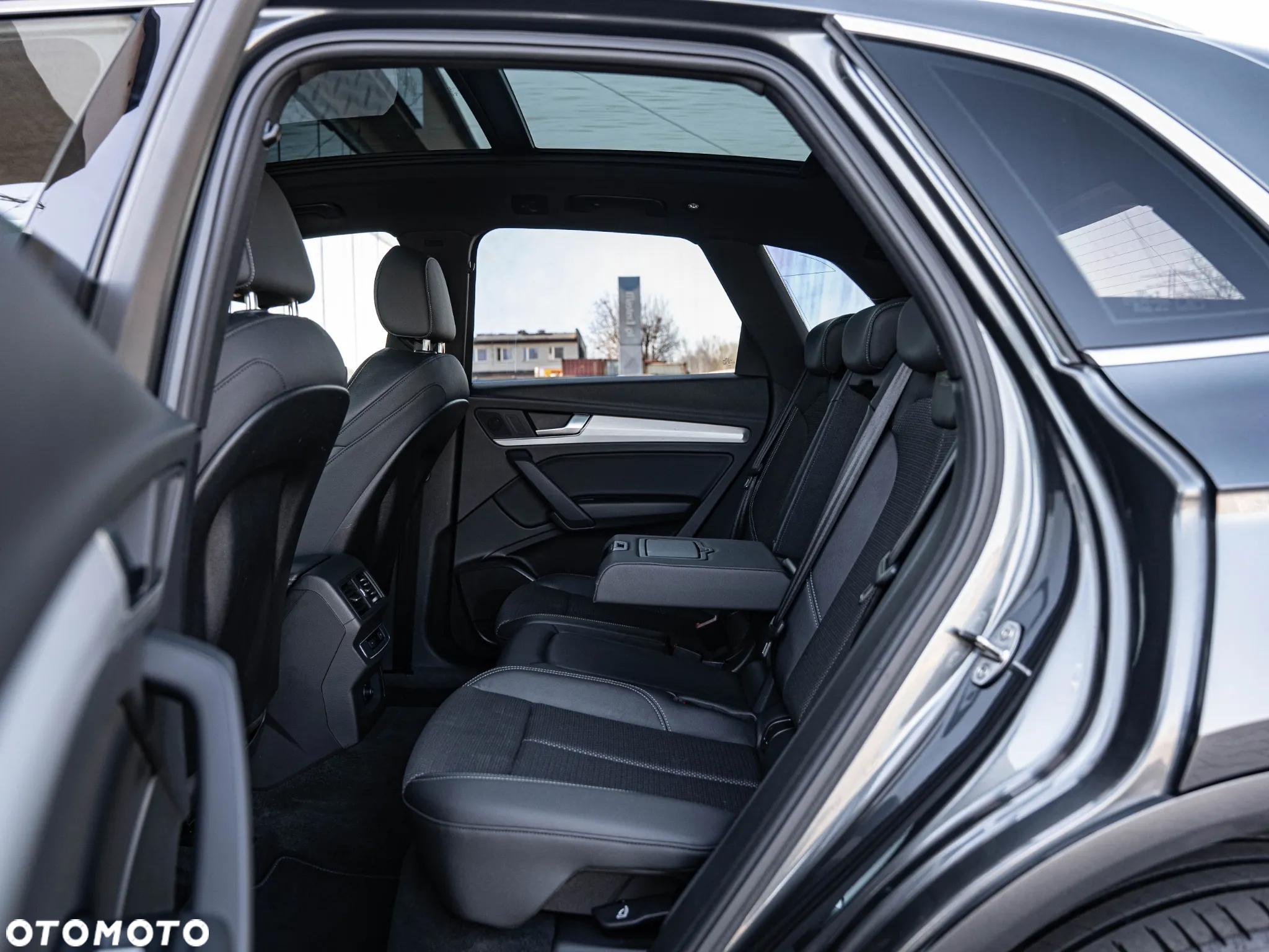 Audi Q5 50 TFSI e Quattro S tronic - 30