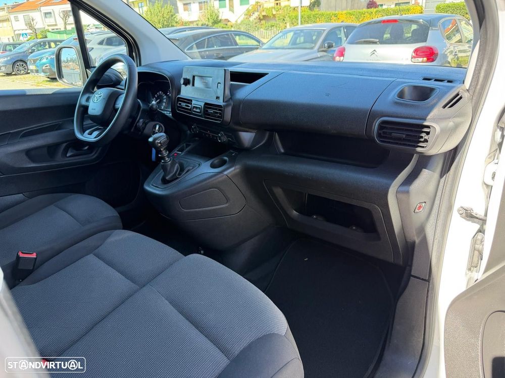 Toyota Proace City 1.5D L2 Comfort - 14
