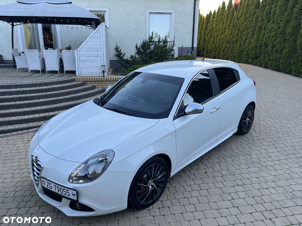 Alfa Romeo Giulietta 1.8 TBi 16V Quadrifoglio Verde - 30