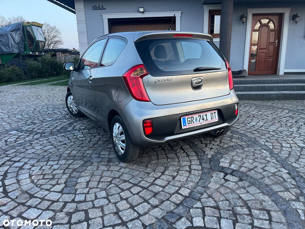 Kia Picanto 1.0 L - 17