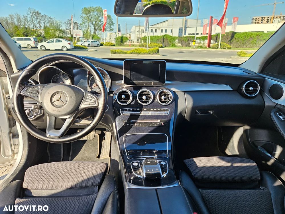 Mercedes-Benz C 250 CDI DPF 4Matic 7G-TRONIC BlueEFFICIENCY Avantgarde - 5