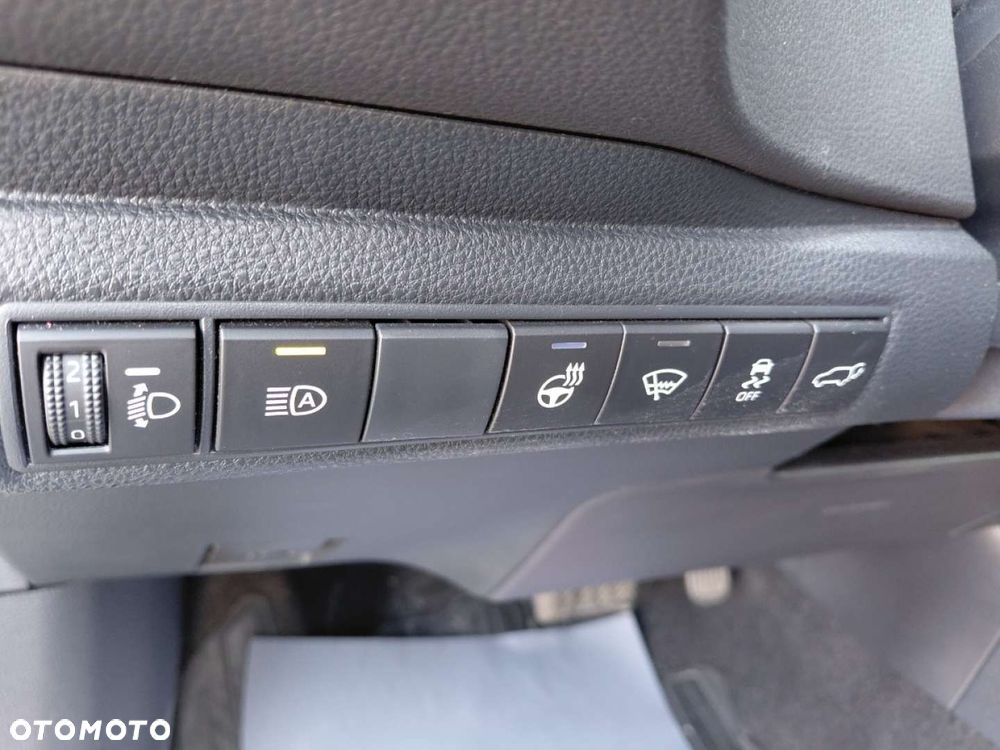 Toyota Corolla - 10