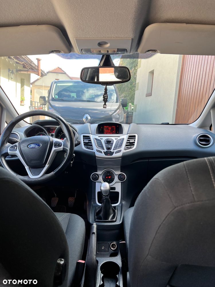 Ford Fiesta 1.25 Titanium - 18