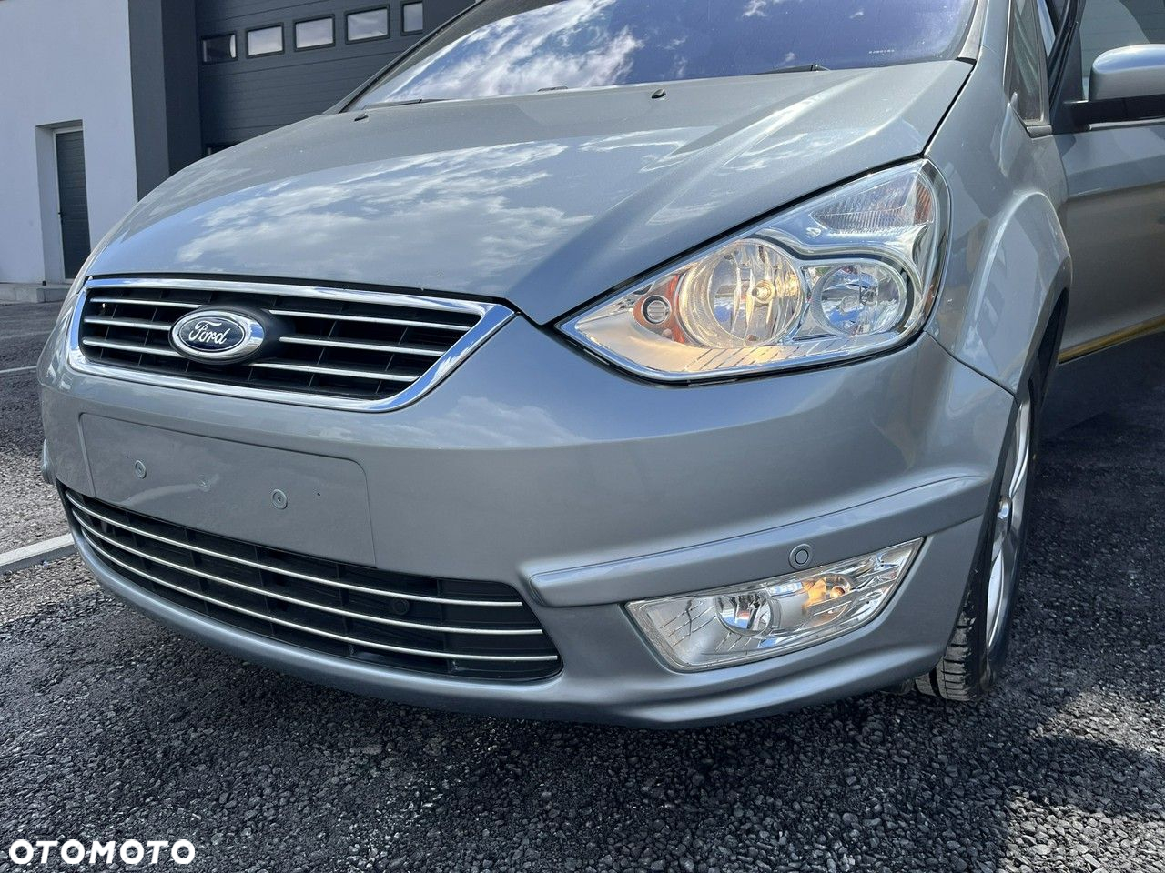 Ford Galaxy - 13
