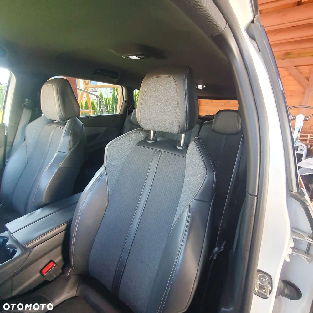 Peugeot 5008 2.0 BlueHDI GT S&S EAT8 - 21
