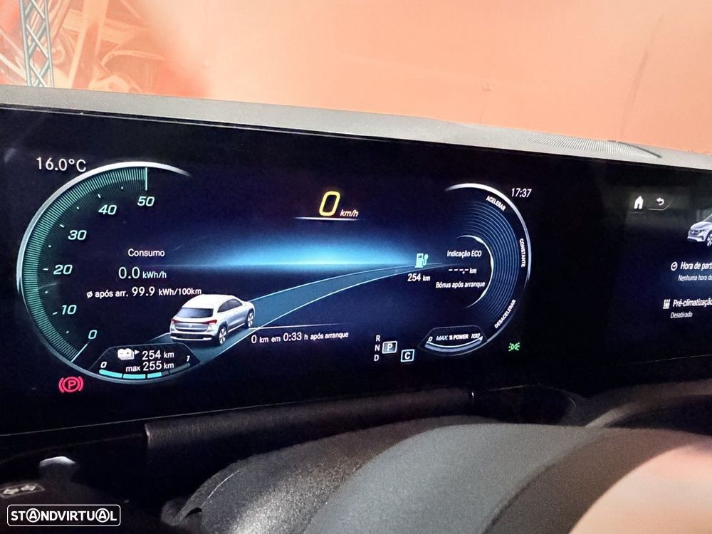 Mercedes-Benz EQA 250 AMG Line - 24