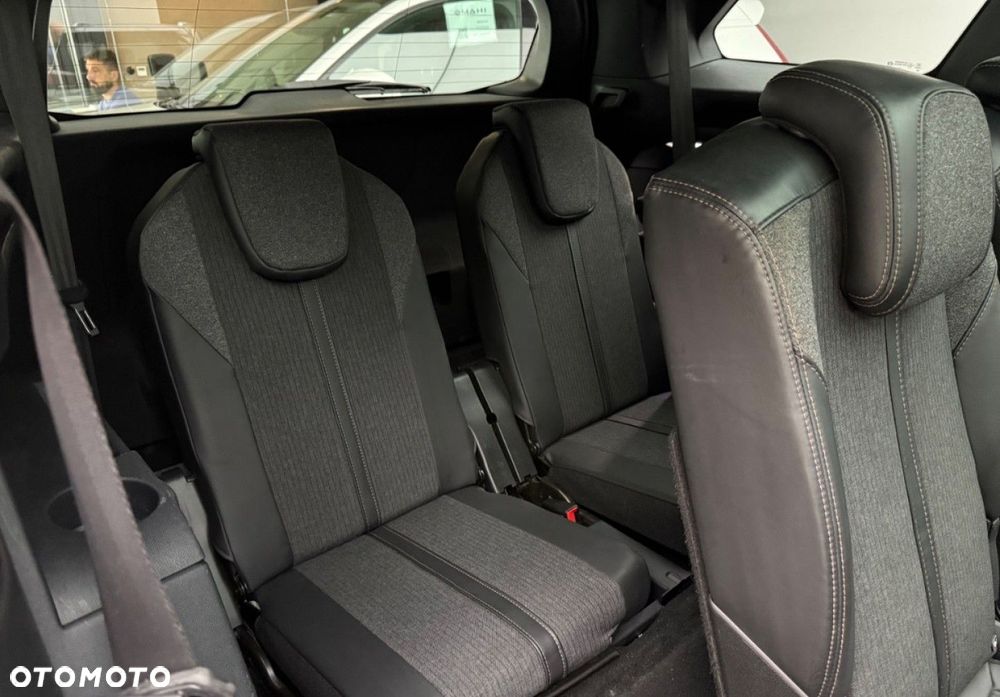 Peugeot 5008 - 20