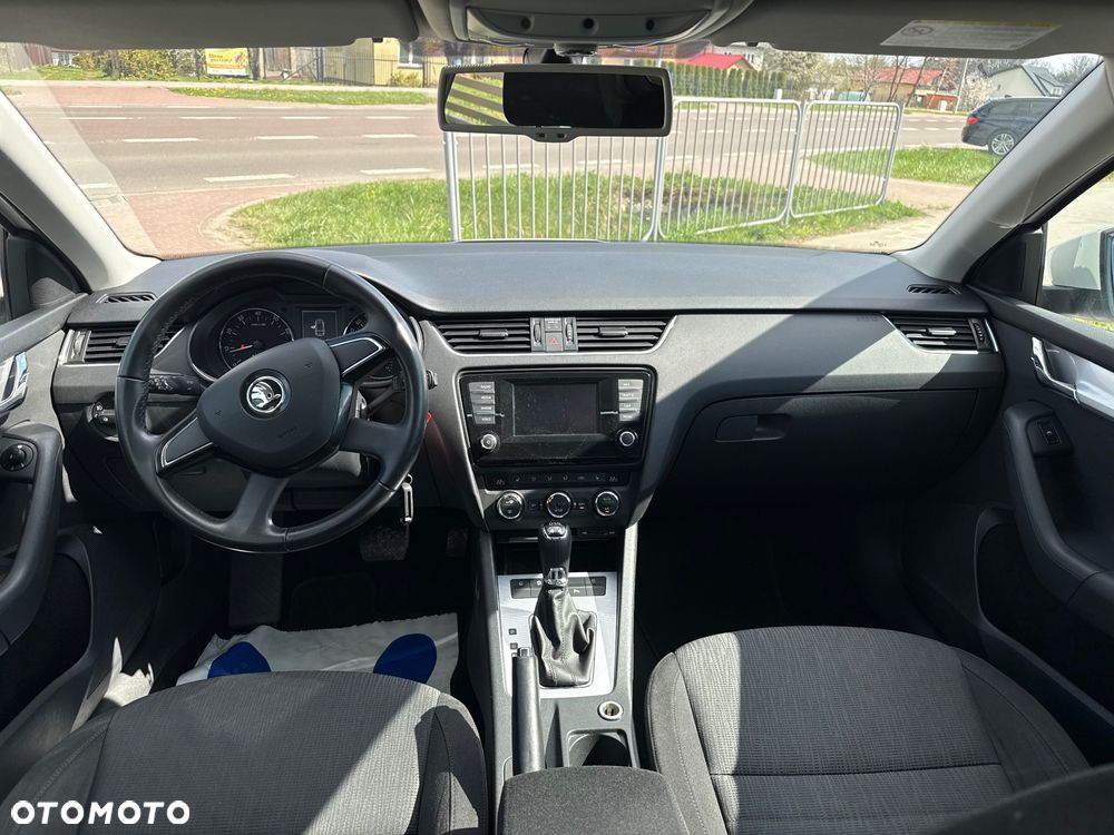 Skoda Octavia 1.8 TSI Green tec 4x4 DSG Solution - 19