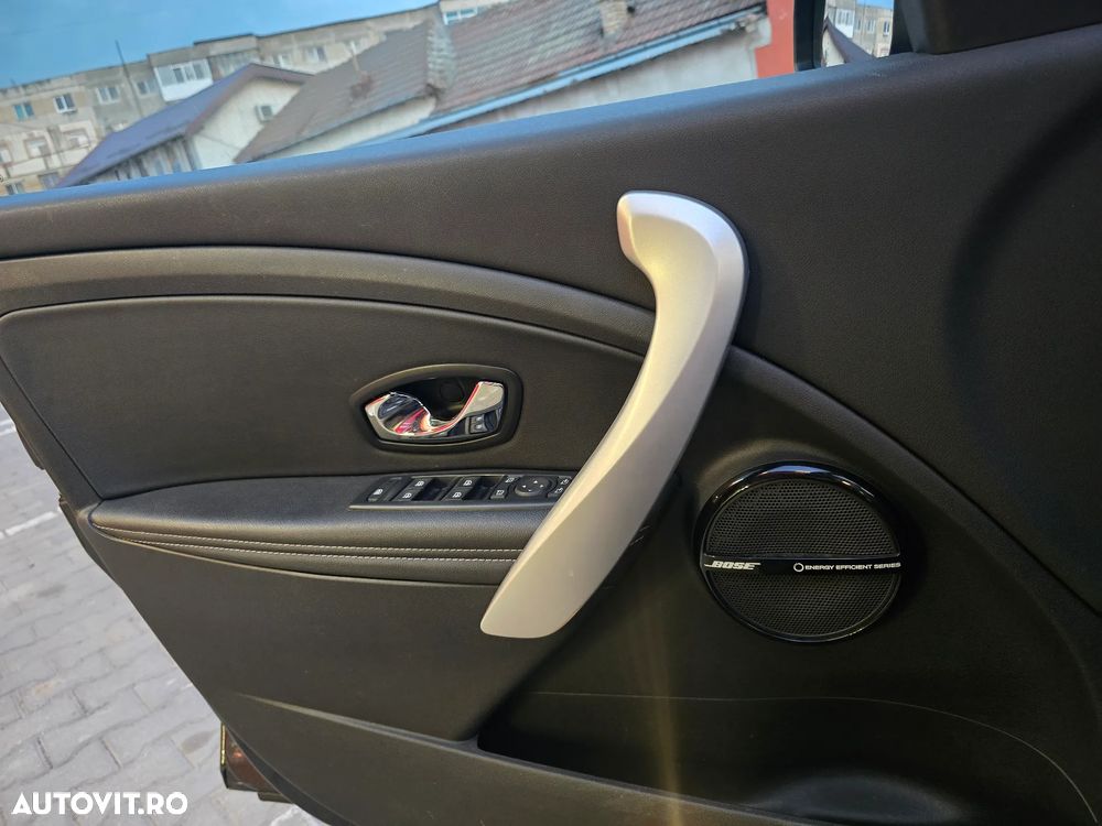 Renault Megane ENERGY dCi 110 Start & Stopp Bose Edition - 34