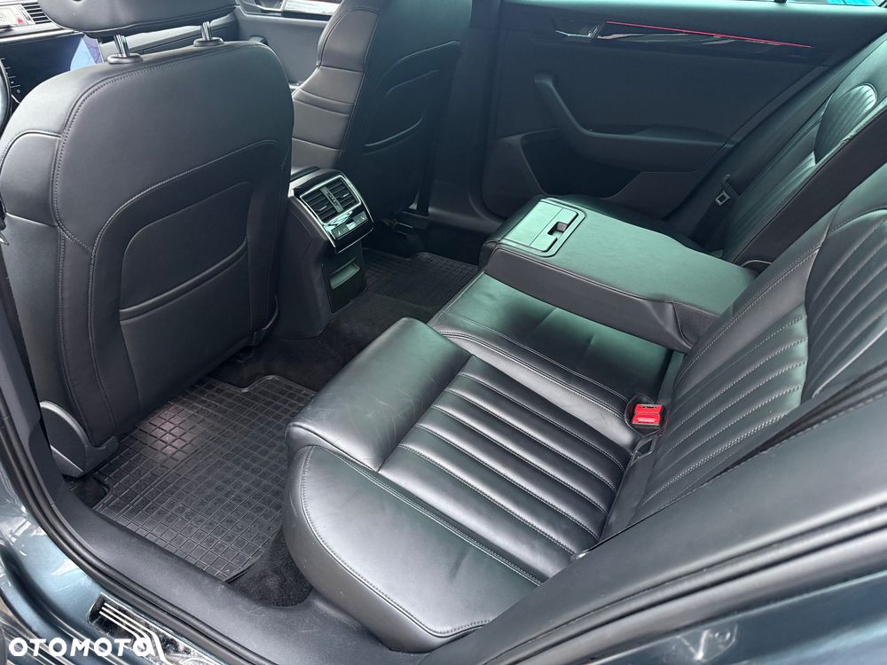Skoda Superb 2.0 TDI 4x4 L&K DSG - 13