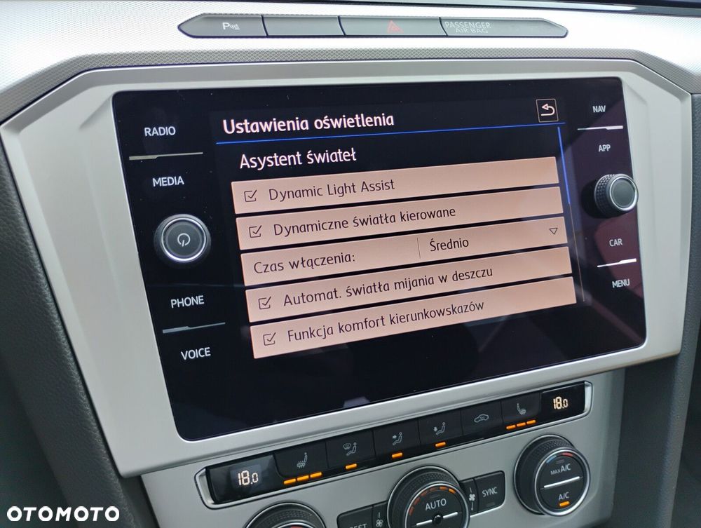 Volkswagen Passat 1.5 TSI EVO Comfortline DSG - 27