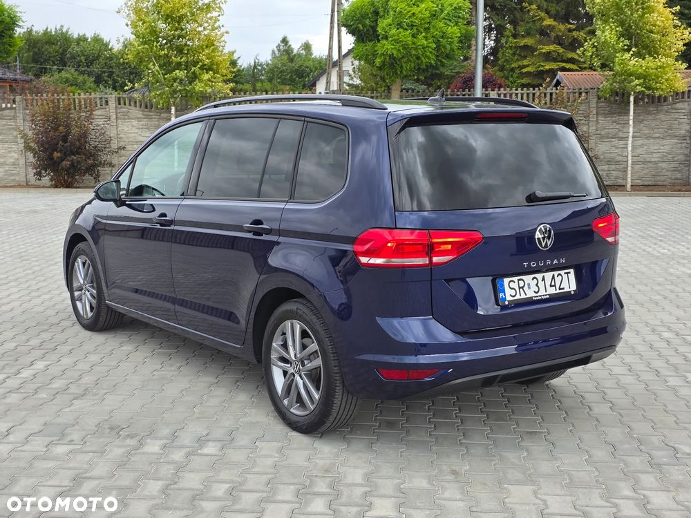 Volkswagen Touran 1.5 TSI EVO Comfortline - 23