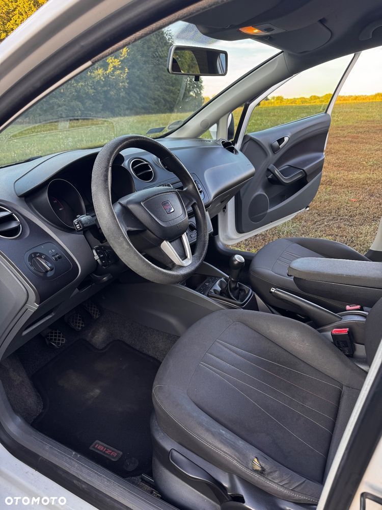 Seat Ibiza - 8
