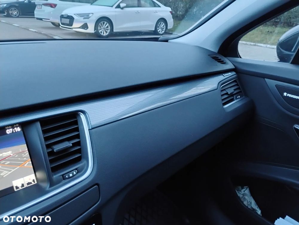 Peugeot 508 2.0 BlueHDi Allure S&S - 21