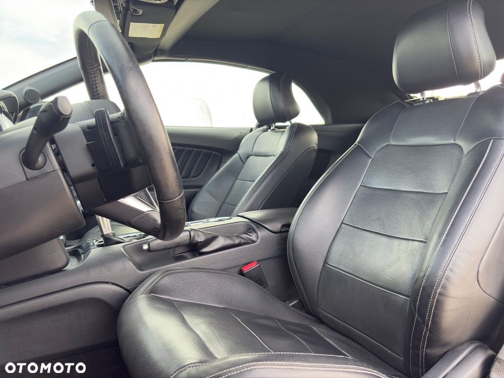 Ford Mustang - 18