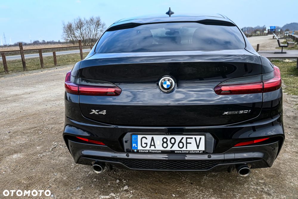BMW X4 - 4