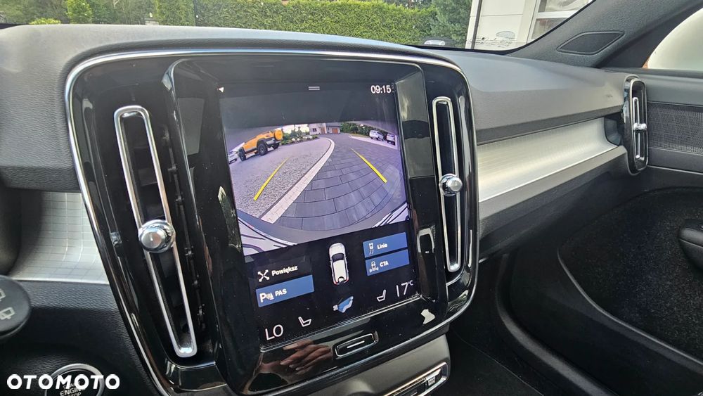 Volvo XC 40 - 23