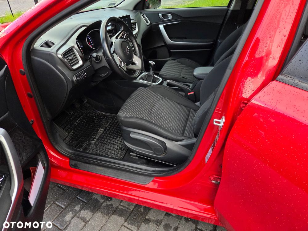 Kia Ceed 1.4 M - 22