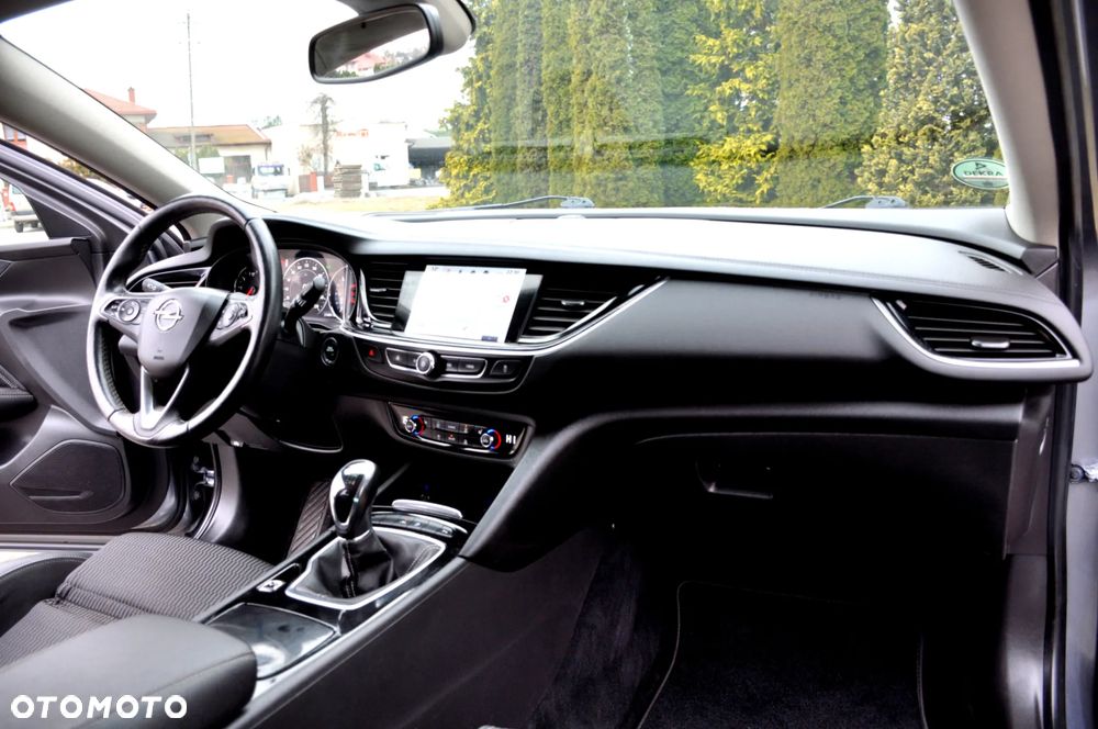 Opel Insignia 2.0 CDTI 4x4 ecoFLEX Start/Stop Business Edition - 28