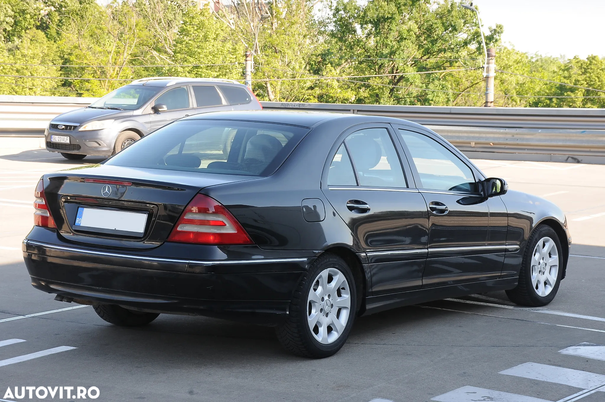 Mercedes-Benz C - 3