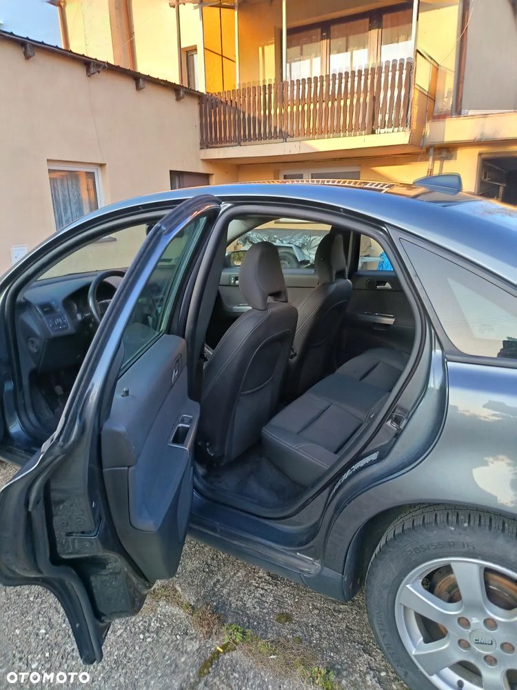 Volvo S40 1.8 Momentum - 9