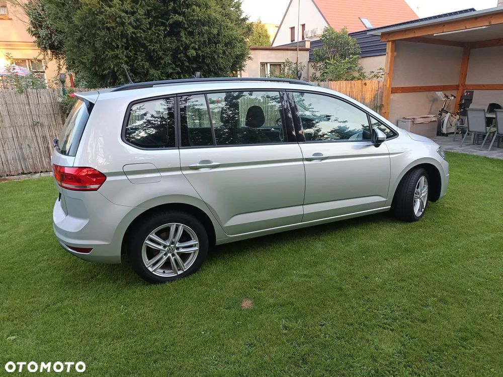 Volkswagen Touran 1.4 TSI (BlueMotion Technology) DSG Comfortline - 2