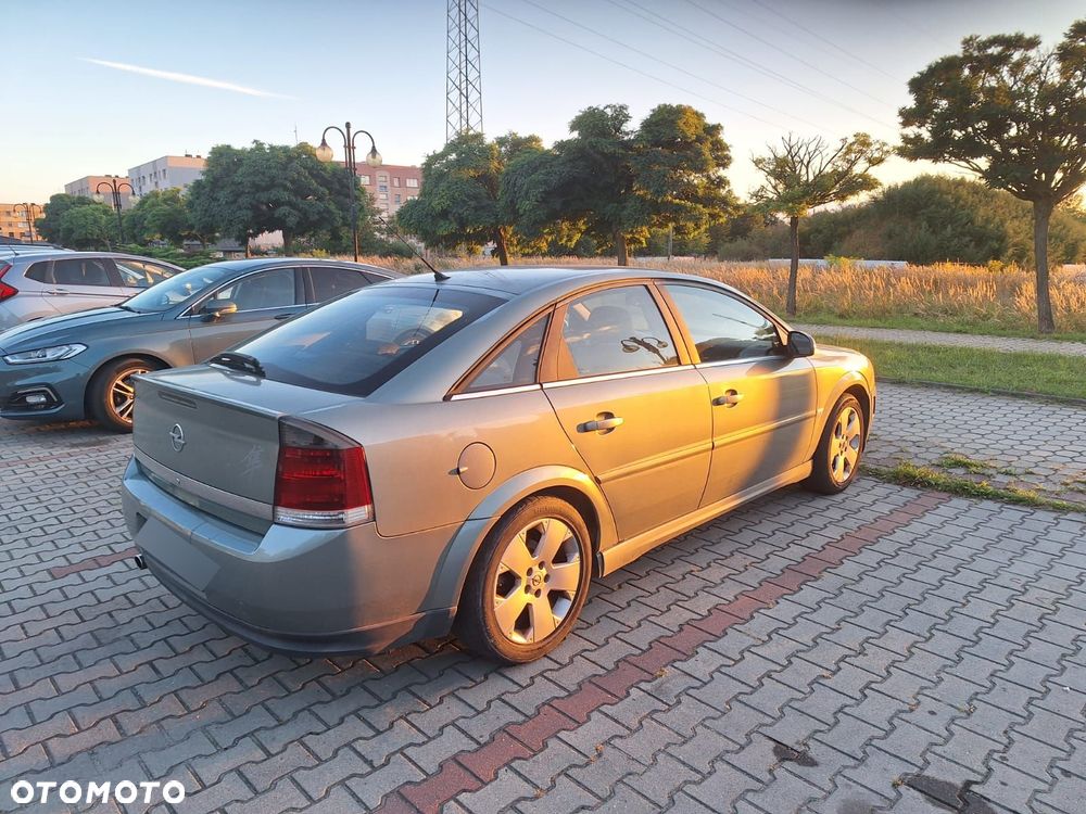 Opel Vectra 1.8 - 6