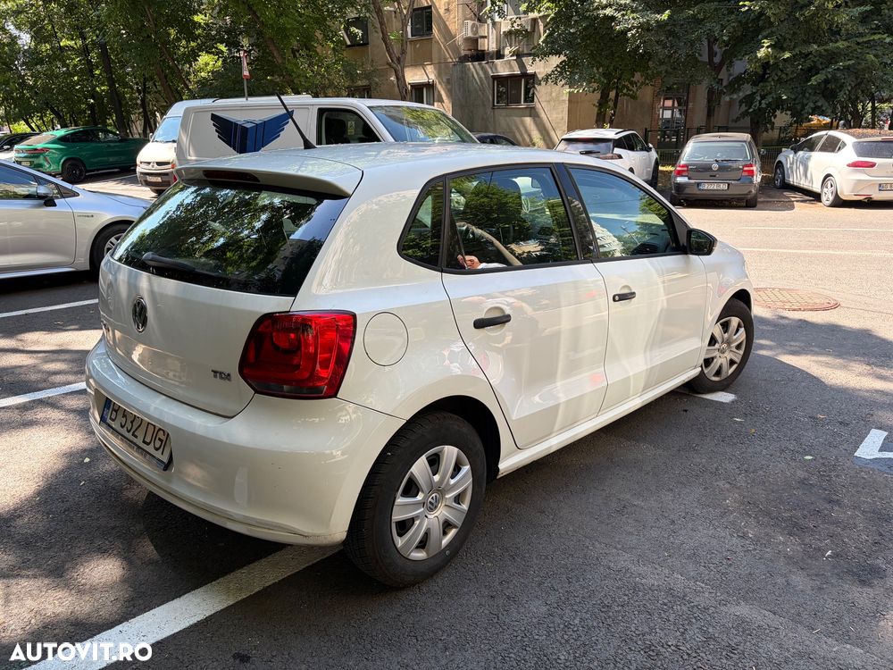 VOLKSWAGEN Polo 2013 — imagine 2
