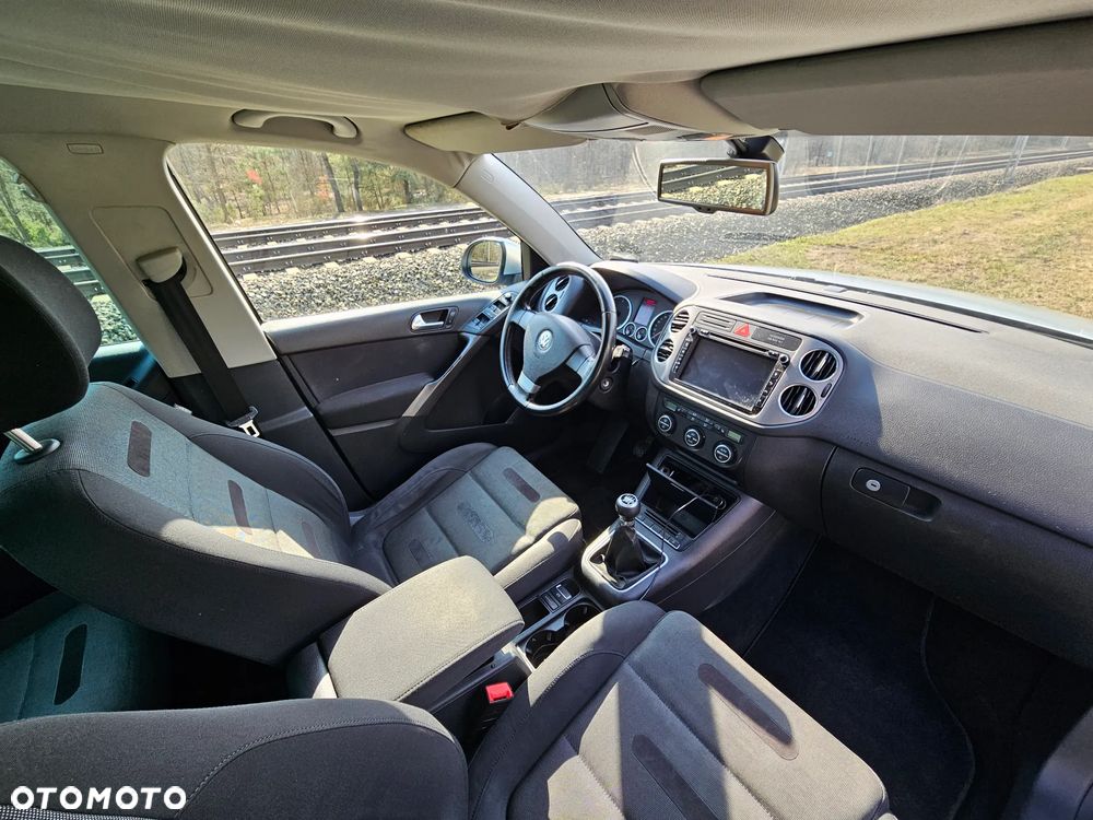 Volkswagen Tiguan 2.0 TDI DPF 4Motion Life - 8