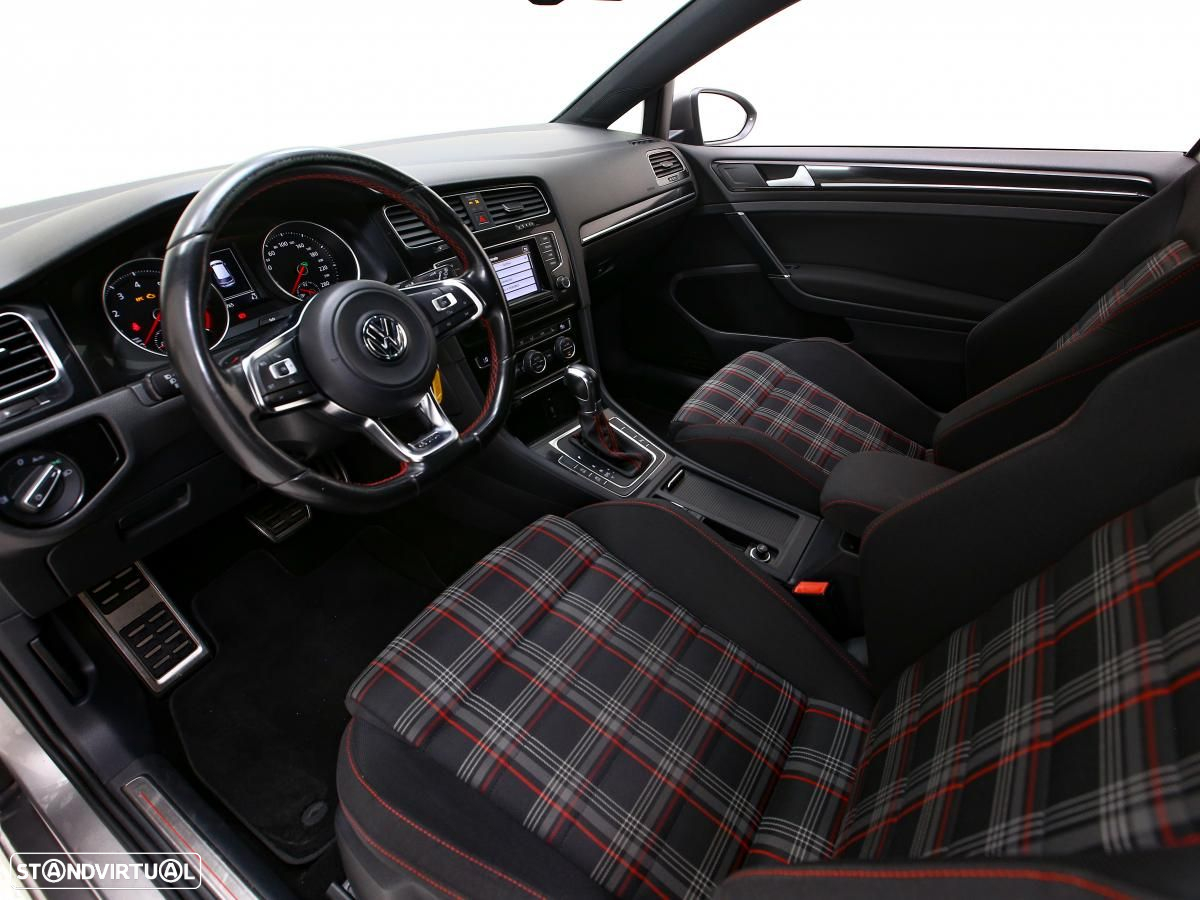 VW Golf 2.0 TSi GTi DSG Performance - 7