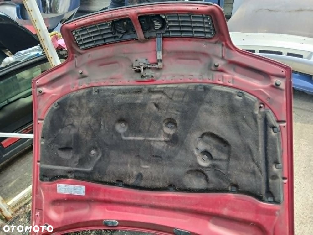 Audi A6 C5 Lift maska kod lakieru LY3C - 5