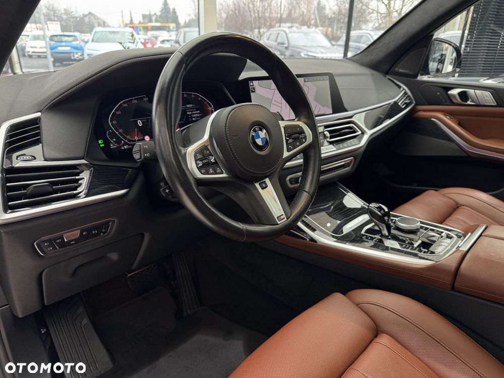 BMW X7 - 8