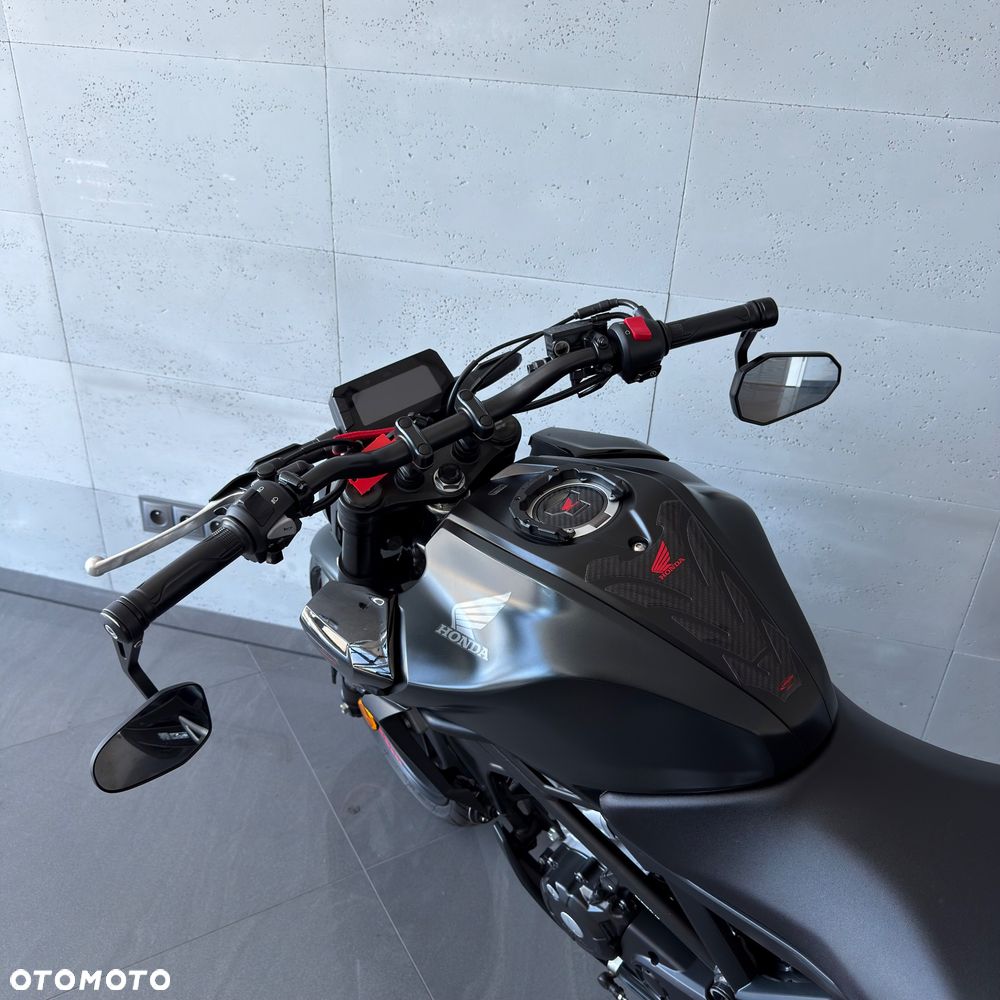 Honda CB - 13