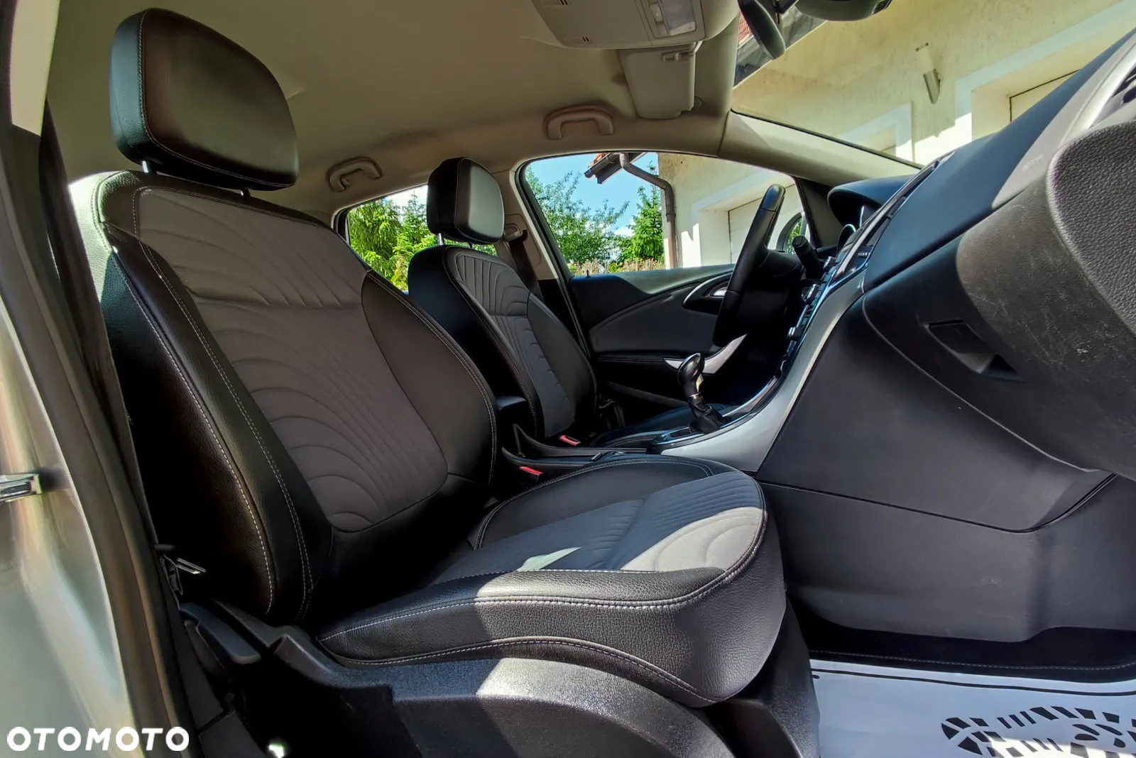 Opel Astra 1.4 Turbo Sports Tourer 150 Jahre - 15