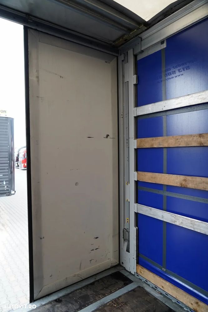 Wecon REMORCA - 7,7 M / AXĂ CULISANTĂ / ACOPERIȘ CULISANT / ȘINGURI CĂRUCIOR / SAF - 25