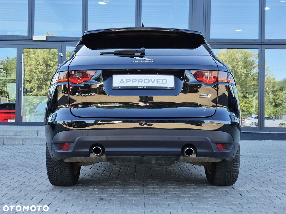 Jaguar F-Pace 25d AWD Prestige - 12