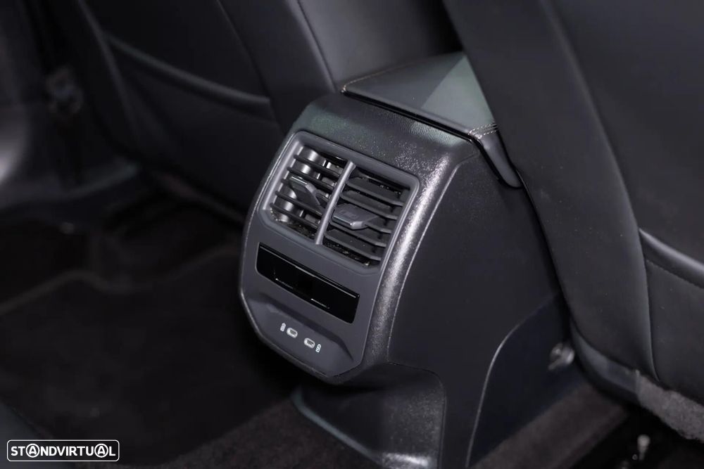 Cupra Formentor 1.4 e-Hybrid DSG VZ - 22
