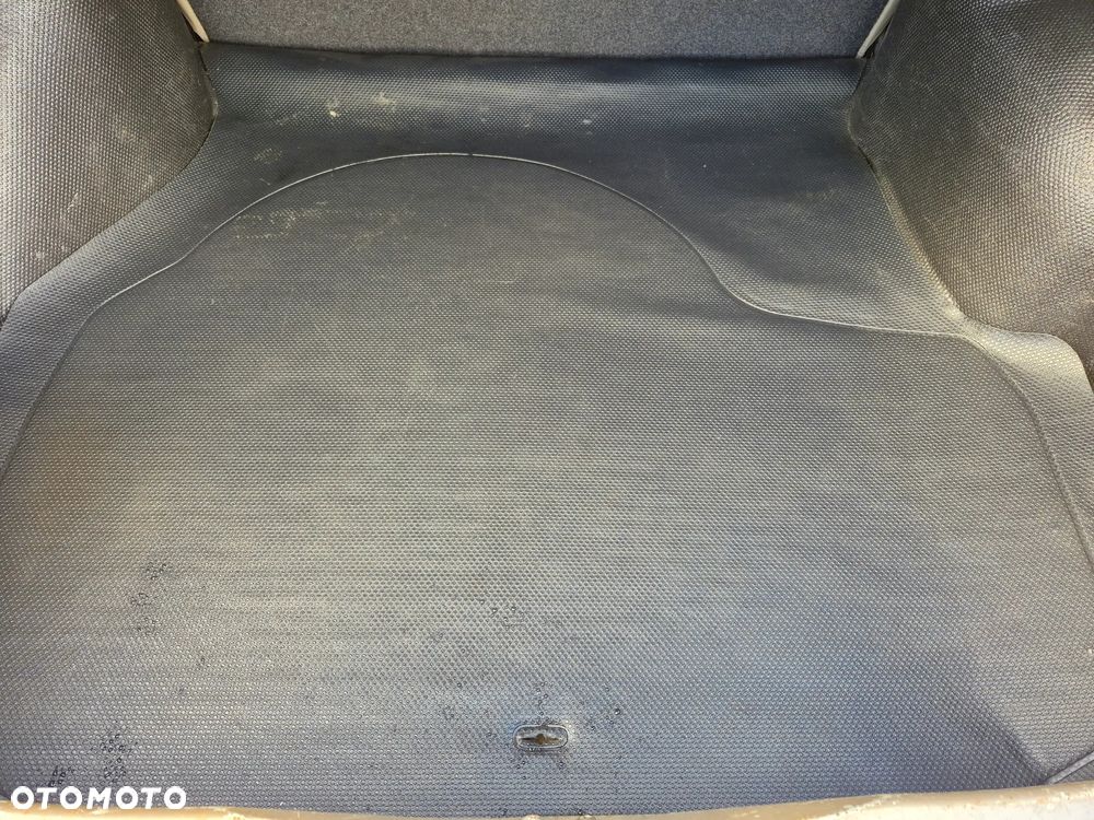 Volkswagen Passat 1.8 CL - 25