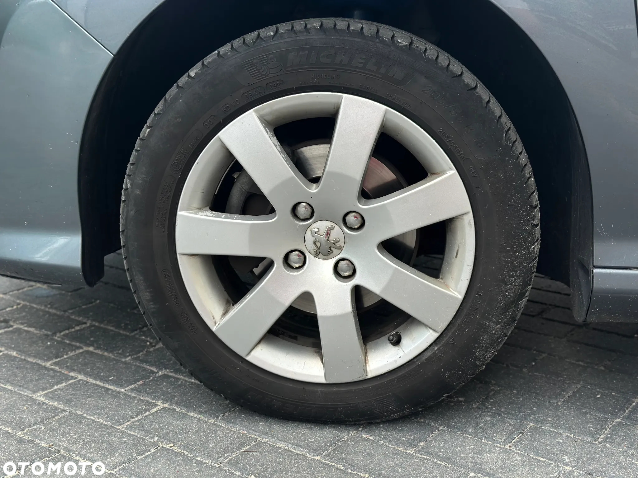 Peugeot 308 HDi FAP 110 Platinum - 8