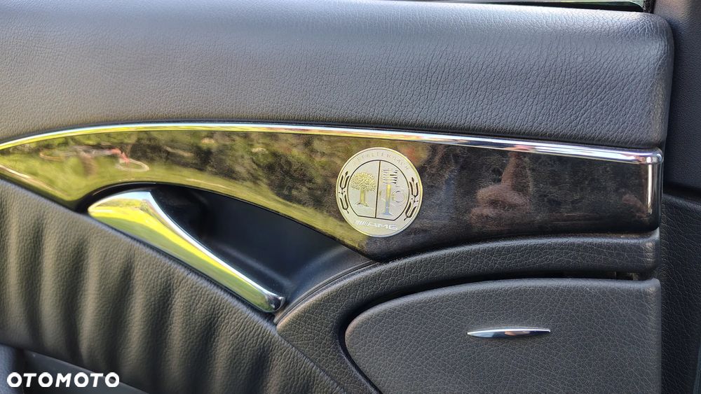 Mercedes-Benz Klasa E - 6