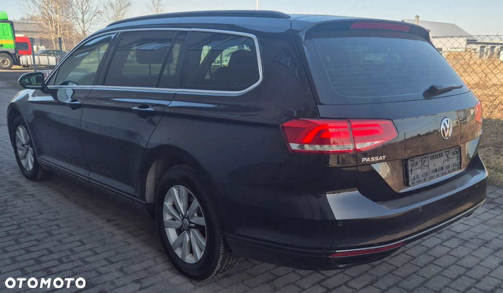 Volkswagen Passat Variant - 7